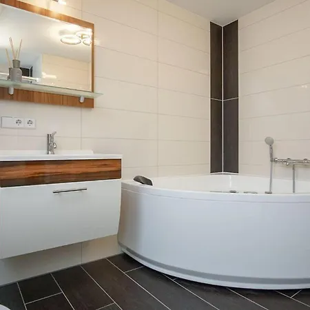 Strandpark-grossenbrode-haus-seestern-wohnung-38-strandoase-im-strandpark 公寓 *